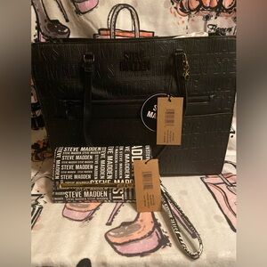 Brand new Steve Madden handbag/. Tote bag with matching wallet bnwt